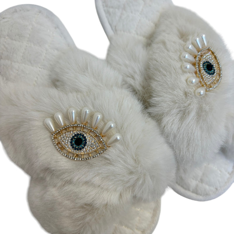 Pearl Lucky Eye Crystal Slippers - Cream