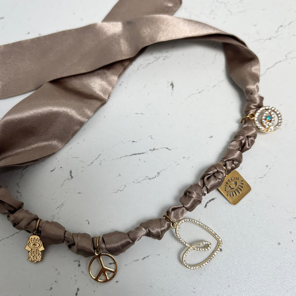 TLB Charm Necklace Satin - Heart Beige